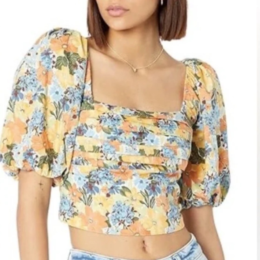 Abercrombie & Fitch- Floral Poplin Puff Sleeve Top